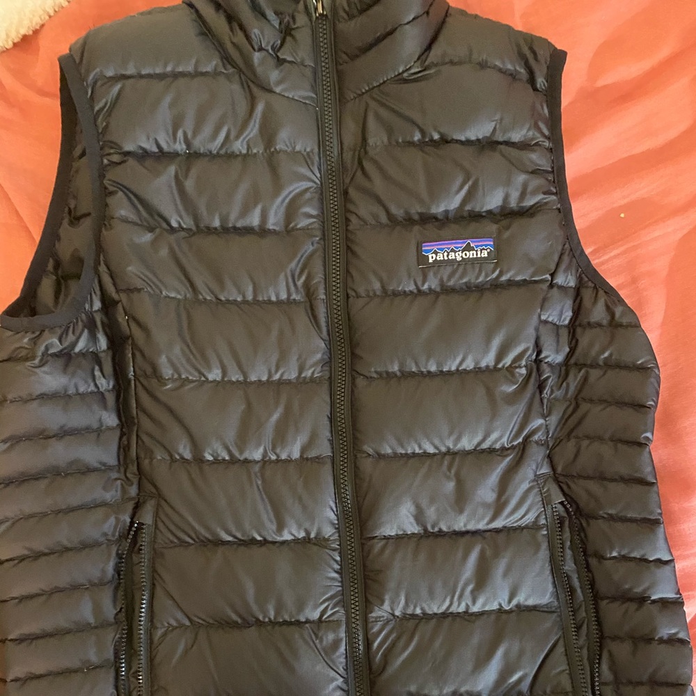 Women’s down sweater vest